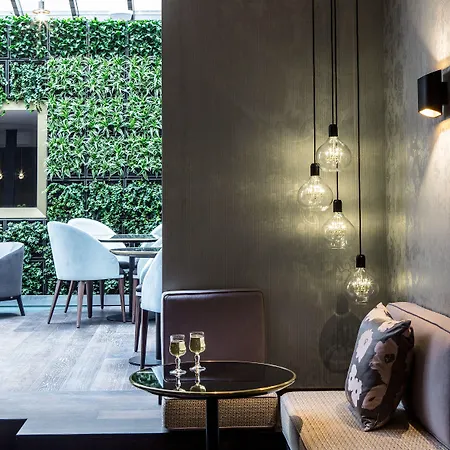 Le Parisis - Tour Eiffel Hotel Parigi