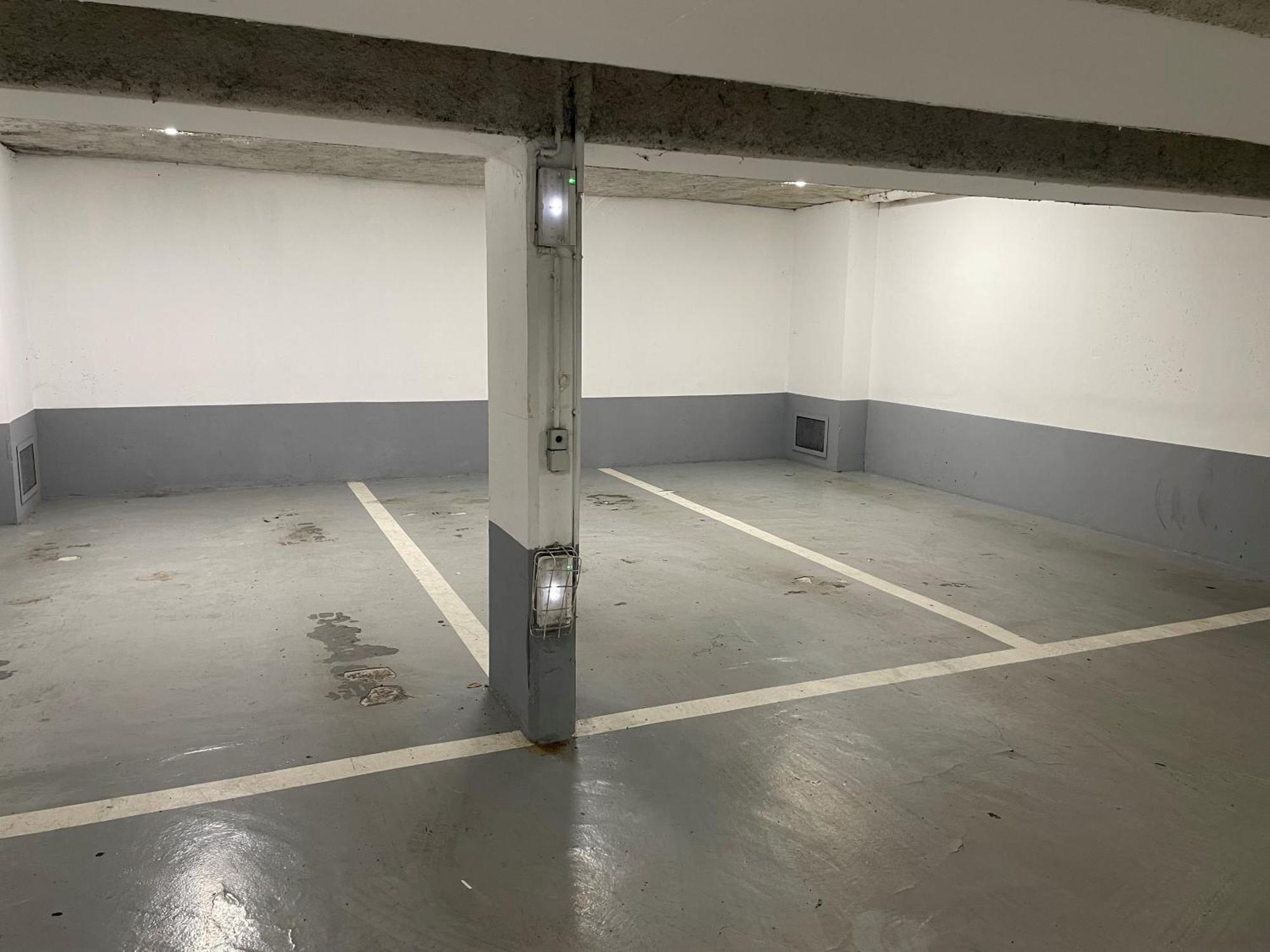 Le Parisis - Tour Eiffel Hotel